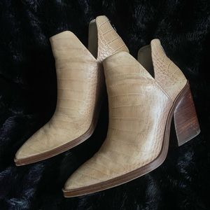Vinca Camuto Gigietta Bootie
